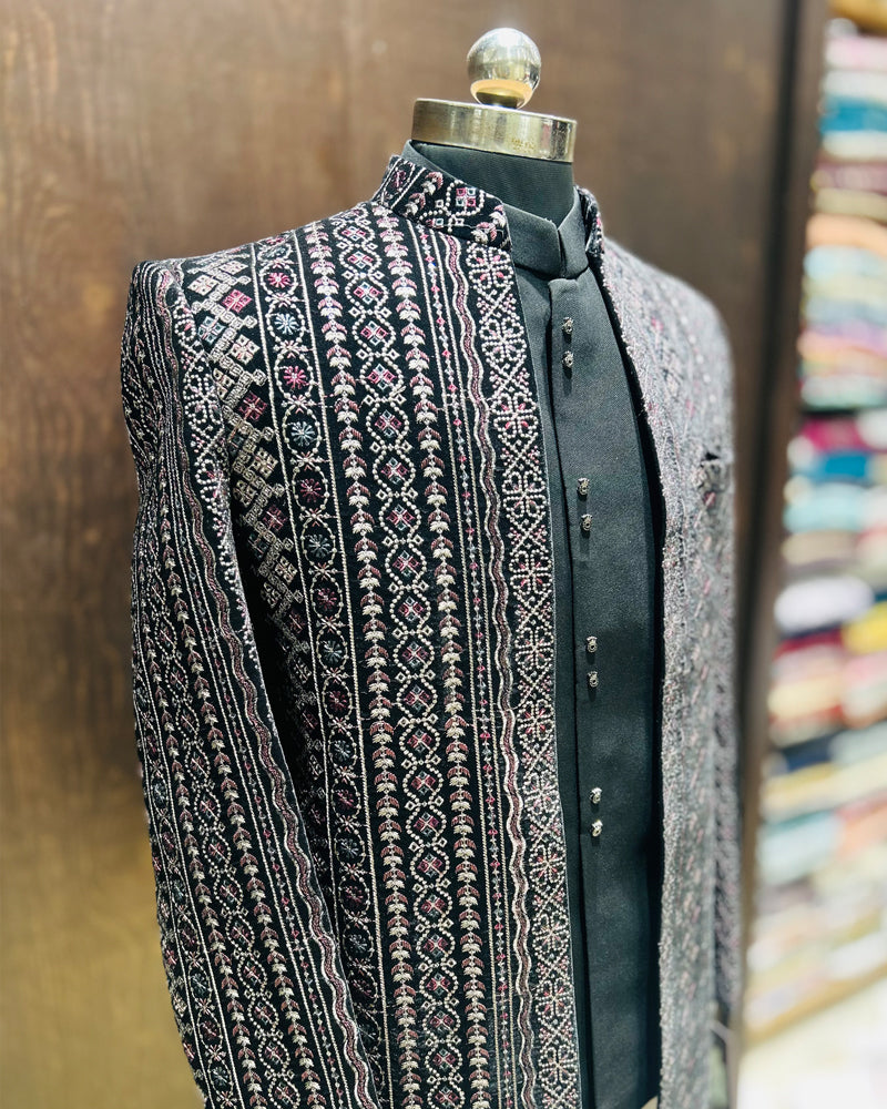 Black Ethnic Kurta Set with Embroidered Open Jacket Jodhpuri – Geometric & Floral Motifs