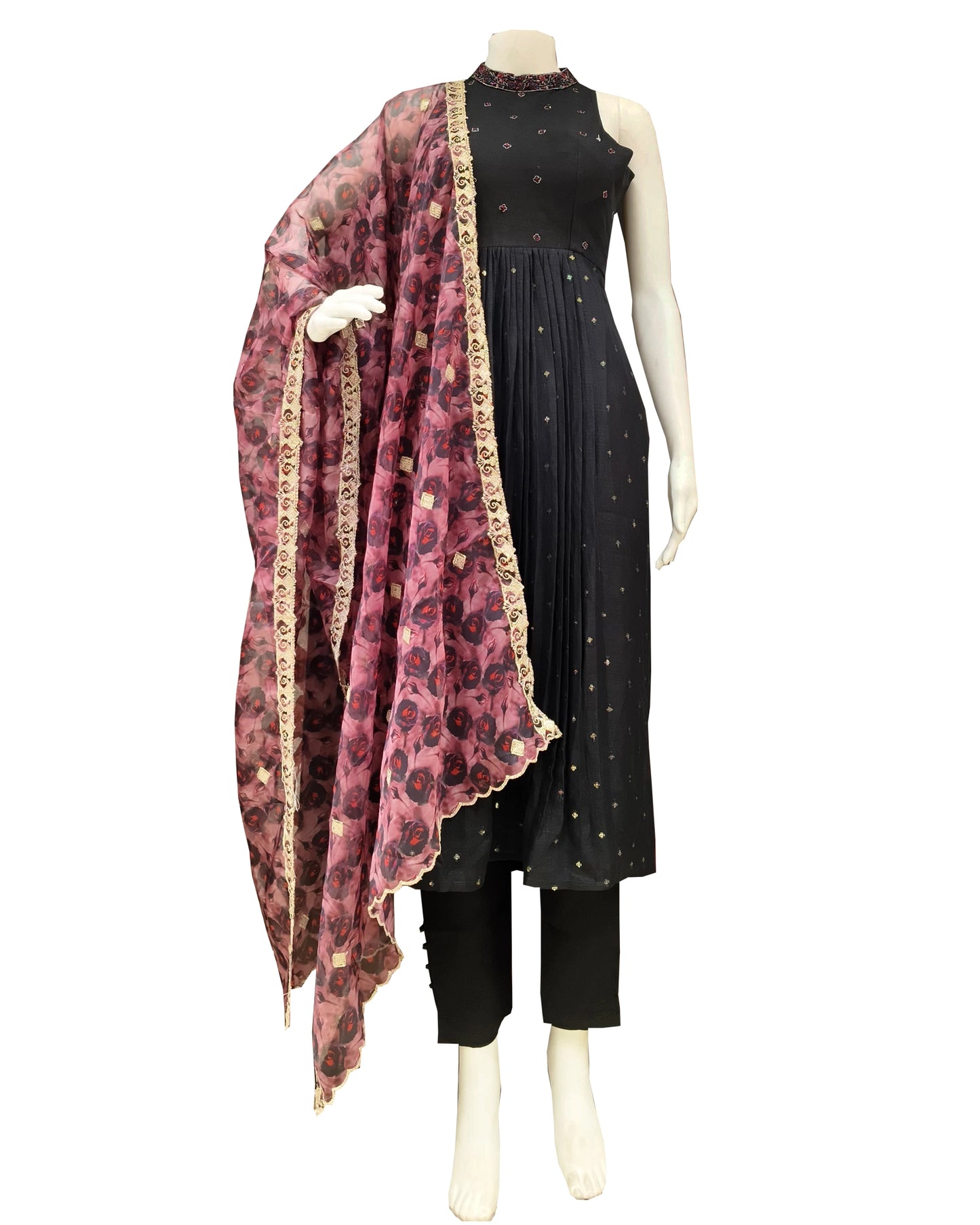 Black Sleeveless Salwar Suit with Floral Dupatta – Festive Elegance