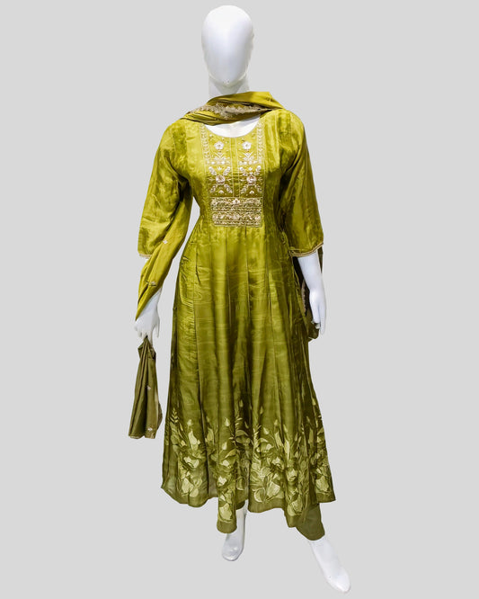 Zehra Emerald Anarkali – Regal Embroidery in Silk with Matching Dupatta & Clutch