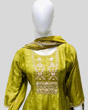 Zehra Emerald Anarkali – Regal Embroidery in Silk with Matching Dupatta & Clutch